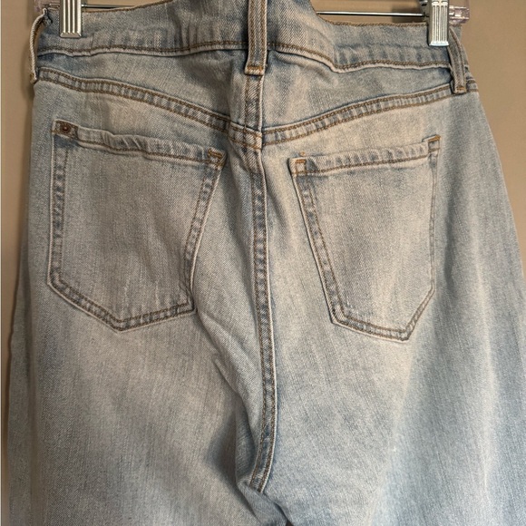 Old Navy Blue Boyfriend Jeans Distressed Style - Picture 9 of 9